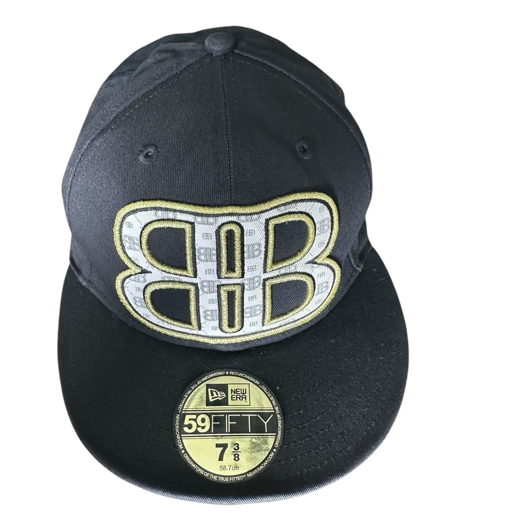 New Era Big Black Boykin Rob and Big BB Fitted
Hat /Cap Size 7 3/8